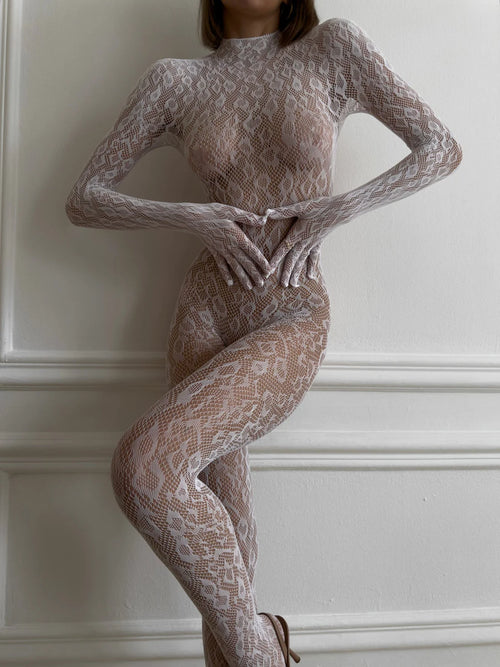 7 Farklı Renk Dantelli Bodysuit