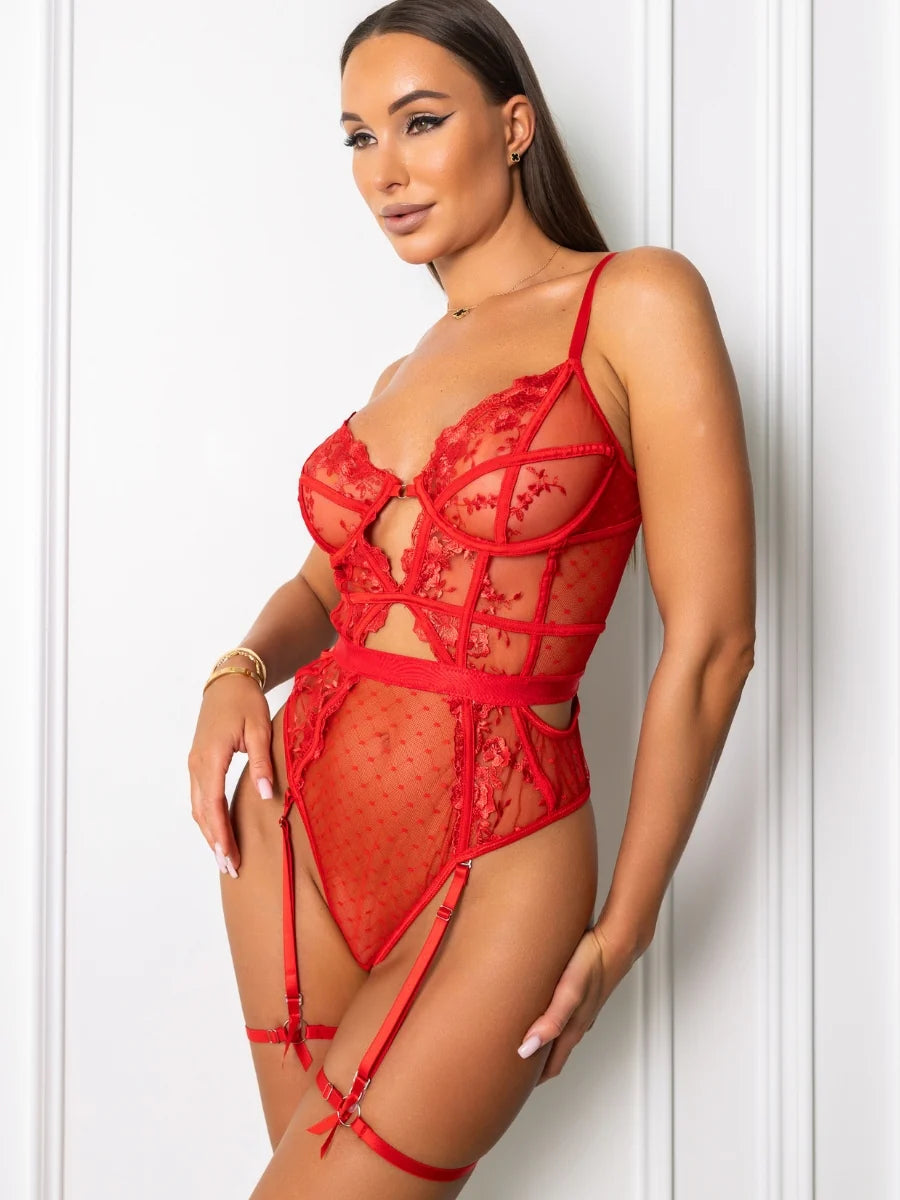 Tutku Kırmızısı Dantelli Body & Jartiyer Takımı
